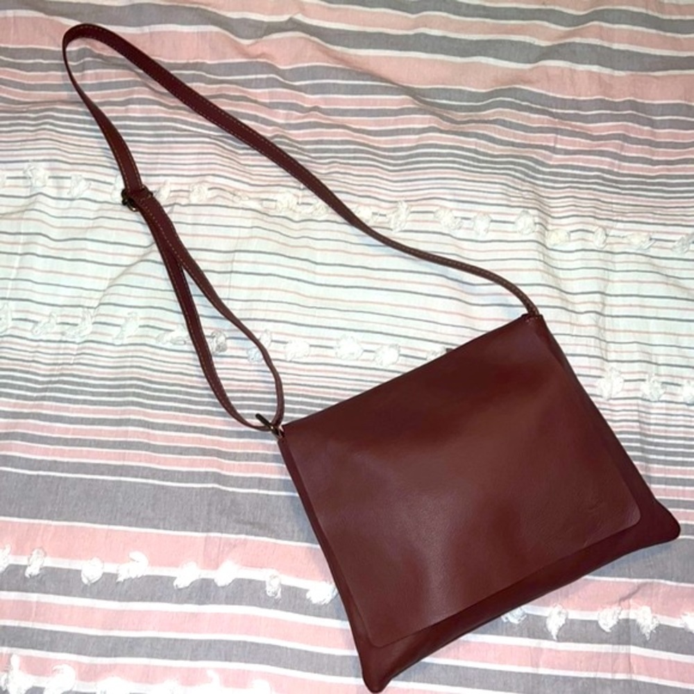 Made in Italy Leather Crossbody Adjustable Strap New
